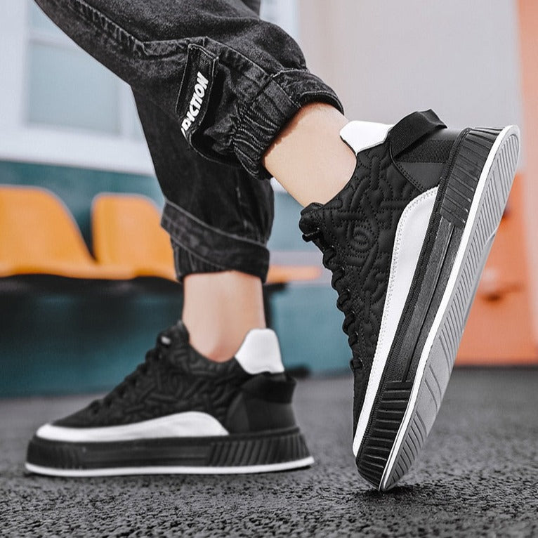 Huxley Casual Sneakers